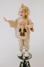 T-shirt oversize Axel Teddy beige - obrazek 3