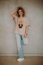T-shirt oversize Axel Teddy beige dla mamy