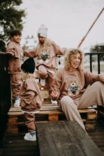 Bluza oversize Harry Teddy dla mamy i taty dostępna od ręki - Image 8