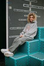 Bluza oversize Arthur Teddy dla mamy i taty dostępna od ręki - Image 3