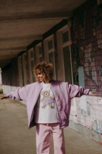 T-shirt oversize Margaret Teddy cream dla mamy - Image 6