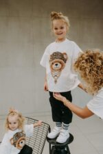 T-shirt oversize Elliott Teddy cream dostępna od ręki - Image 2