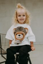 T-shirt oversize Elliott Teddy cream dostępna od ręki - Image 5
