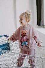 Bluza oversize Mia Teddy dostępna od ręki - Image 4