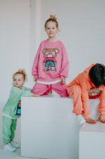 Bluza oversize Rosie Teddy dostępna od ręki - Image 5