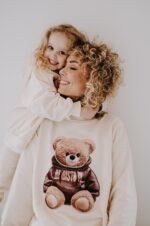 Bluza oversize Biscuit Teddy dla mamy i taty - obrazek 3