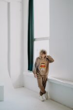 Spodnie dresowe latte Barry Teddy dla mamy i taty - obrazek 5