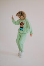 Spodnie dresowe zielone Disco Teddy dla mamy i taty - obrazek 2