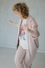 Spodnie dresowe brudny róż Mia Teddy dla mamy i taty - obrazek 6