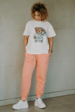 T-shirt oversize Funky Teddy cream dla mamy i taty