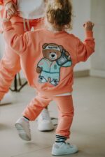Bluza oversize rozpinana Funky Teddy dostępna od ręki - Image 4