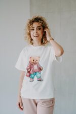 T-shirt oversize Mia Teddy cream dla mamy i taty - Image 2