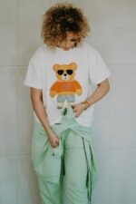 T-shirt oversize Barry Teddy cream dla mamy i taty - obrazek 5