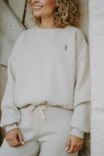 Bluza Basic oversize beżowa - Image 6