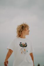 T-shirt oversize Funky Teddy dla mamy i taty - Image 4