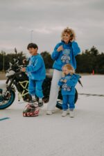 Bluza oversize Blue Teddy dla mamy i taty - Image 9