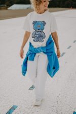 T-shirt oversize Blue Teddy dla mamy i taty - obrazek 3