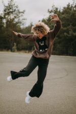 Bluza oversize Mocha Teddy dla mamy i taty - obrazek 5