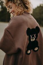 Bluza oversize rozpinana Mocha Teddy dla mamy i taty - obrazek 2