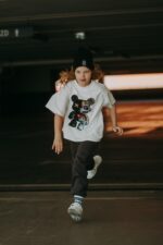 T-shirt oversize Robot Teddy ecrie - Image 2