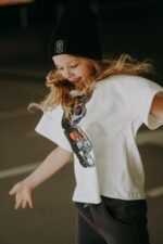 T-shirt oversize Robot Teddy ecrie - Image 7