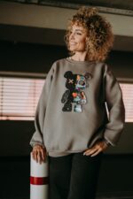 Bluza oversize Robot Teddy dla mamy i taty - Image 7