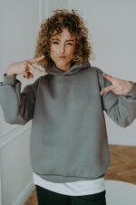 Bluza basic oversize klasyczna ołówek - obrazek 3