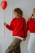 Bluza basic oversize klasyczna czerwona - obrazek 3