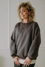 Bluza basic oversize klasyczna szara - obrazek 3