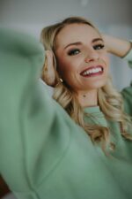 Bluza Basic oversize krótka matcha - obrazek 3