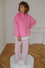 Bluza basic oversize klasyczna różowa - obrazek 4