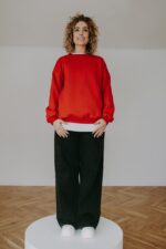 Bluza basic czerwona bez kaptura - obrazek 2