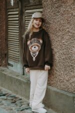 Spodnie dresowe ecrie szeroka nogawka - obrazek 3