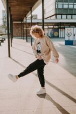 Bluza oversize Louis Teddy dla mamy i taty - obrazek 12